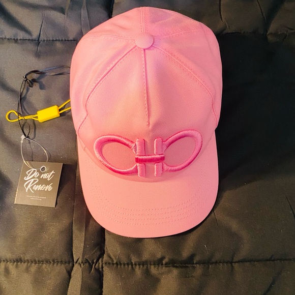 Ferragamo Gancini Baseball Cap - Picture 3 of 10